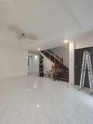2 Storey Terrace House @BANDAR PERMAS JAYA For Rent 1