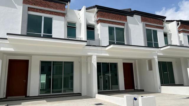 Murah 2 Sty Teres Illaria Hillside Homes Joya Gamuda Garden Kundang 1