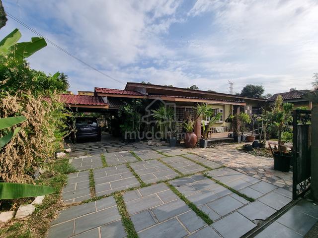 550M TO LRT JELATEK | Bungalow Single Storey Jalan Enggang Keramat 1