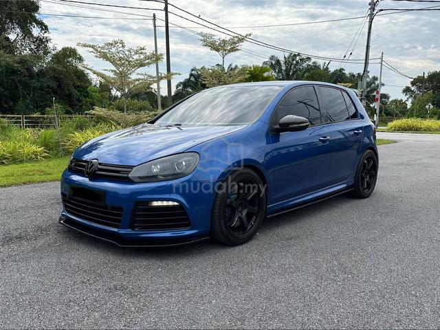 2011 Volkswagen GOLF 2.0 R (A) - 1