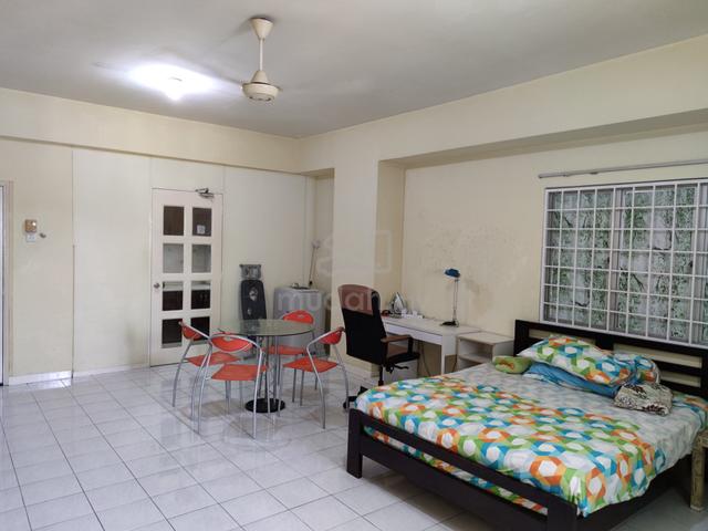 Ridzuan Condominium 1