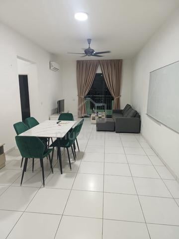 Sky View @ Bukit Indah 1