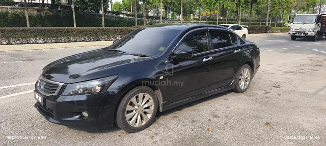 Honda Accord 2.0 - 2