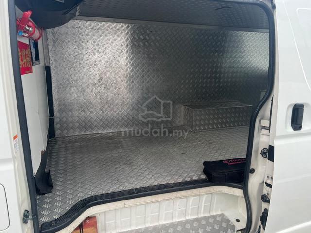 TOYOTA HIASE2,5(M)high loan kawkaw murah - 5