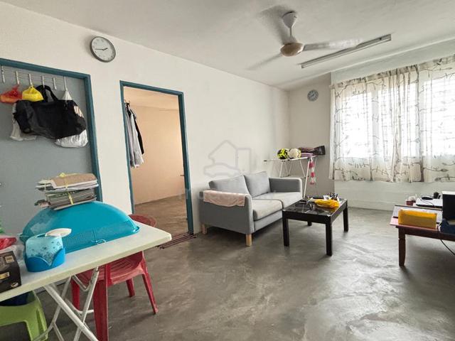 Seri Tanjung Apartment (Bukit Beruntung) 1