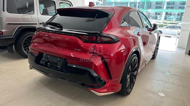 2024 Toyota Crown Sport Z - 2