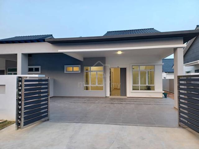 Fully Furnished Single Storey Semi detached for Rent 1