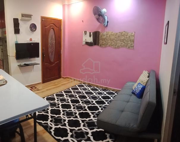 BILIK DI FLAT Pulai Flora Skudai 1ST FLOOR
 1