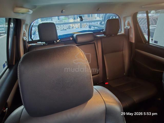2022 Toyota HILUX 2.4 V DOUBLE CAB 4X4 (A) - 4