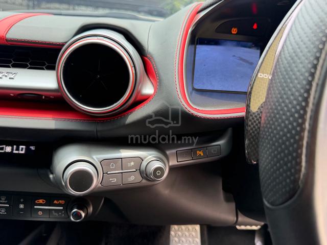 2018 Ferrari 812 6.5 Superfast JBL Low Mileage 3k - 5