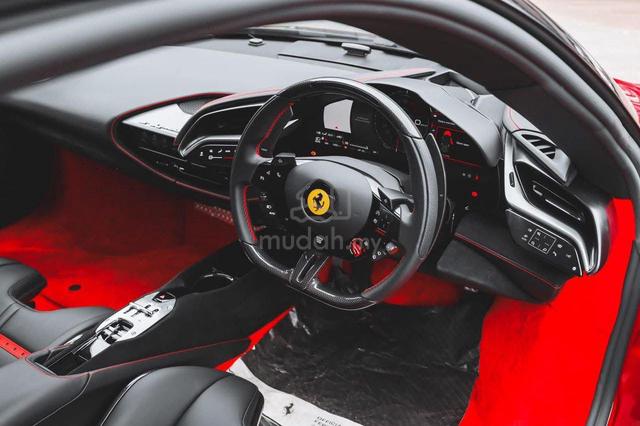 2022 Ferrari SF90 4.0 STRADALE V8 (A) - 4