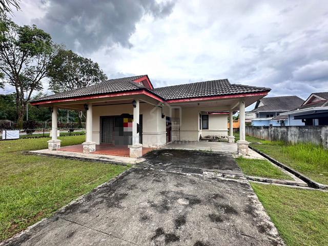 [BIGCornerLot] 1 Storey Bungalow, Jalan Teluki, Bukit Sentosa, Rawang 1