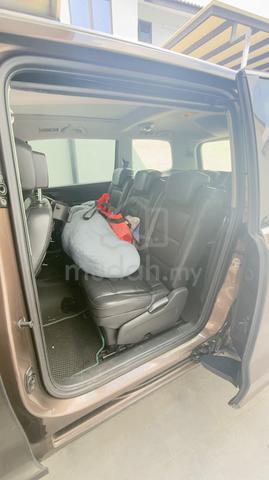 2013 Volkswagen SHARAN 2.0 TSI (A) - 4