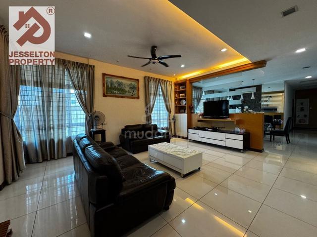 Luxury Spacious Bungalow @ Taman Khidmat, Kolombong π’π’π’ 1