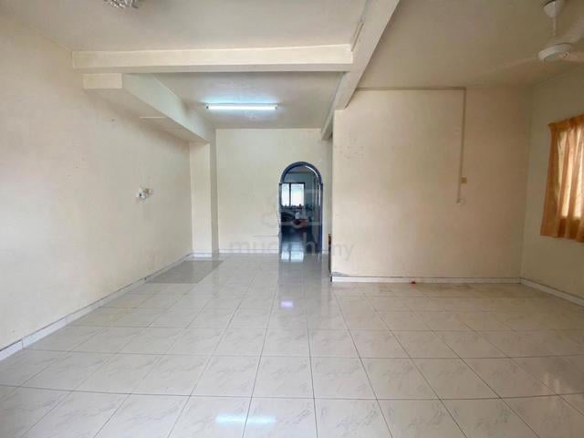 For Sale Mentakab  Double Storey End Lot Renovated Freehold 1