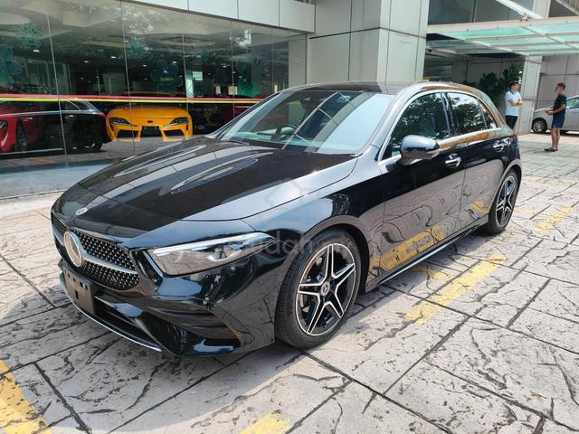 2024 Mercedes BENZ A180 1.3 AMG (FULL)13K KM OFFER - 1