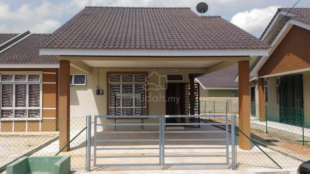 Rumah Semi D Gambang Disewa 1