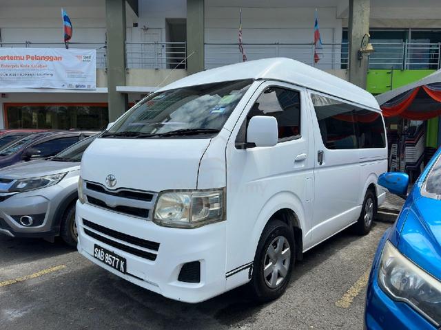 Toyota hiace high hot sale roof van 2012