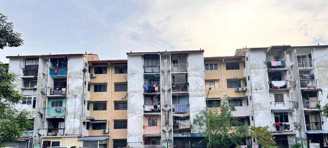 Flat PKNS Seksyen 17 Shah Alam 1