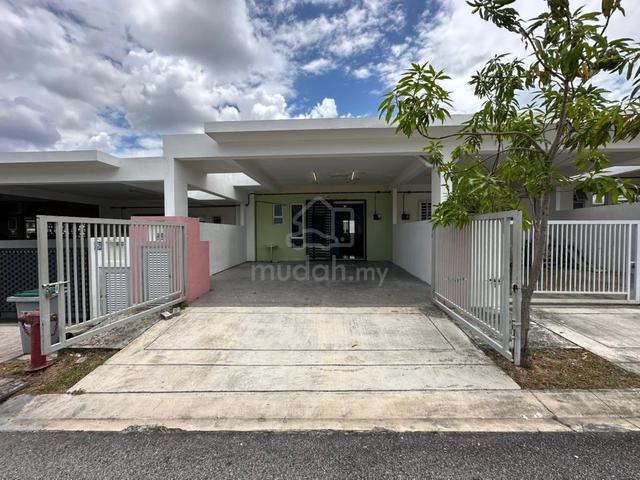 Single Storey Astania, Tiara Sendayan 1