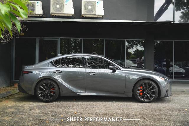 2023 Lexus IS300 2.0 F-SPORT (A) - 3