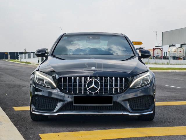 2016 Mercedes Benz C-CLASS 2.0 300 AMG LINE (CKD) - 2