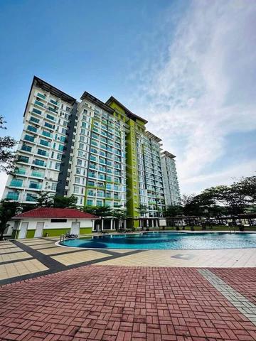 The Twin Residences @ Tampoi 1