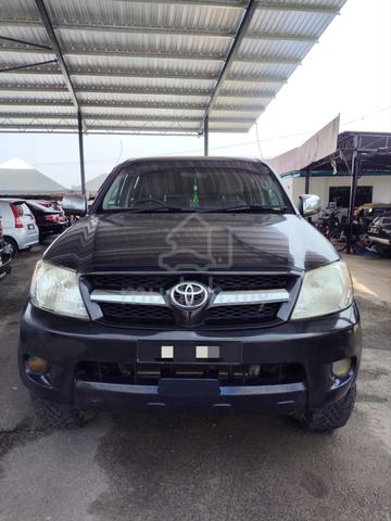 Promosi Merdeka - TOYOTA HILUX DOUBLE CAB 2.5 MT - 3