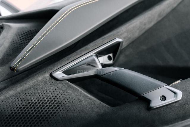 2024 Lamborghini Revuelto V12 Hybrid NERO NOCTIC - 5