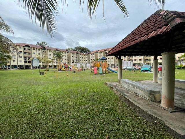 Pangsapuri Merak (Kangkar Pulai) 1
