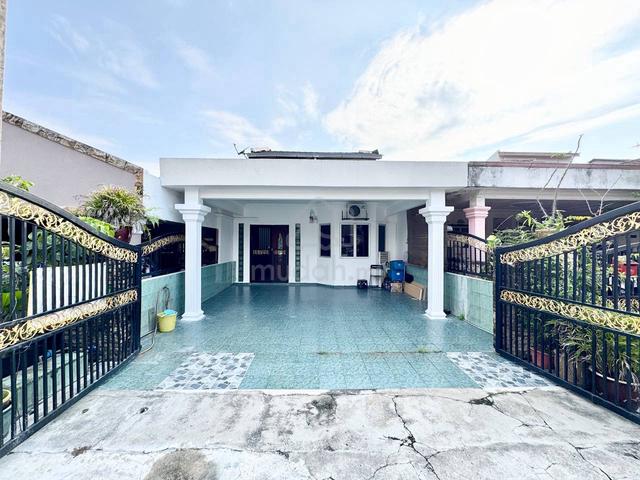 Fully furnished Terrace House Cheras 1