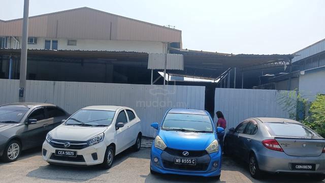 padang ladang Wharehouse 1
