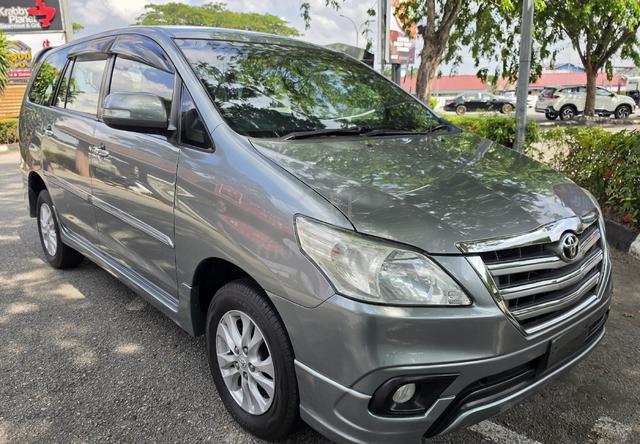 2015 Toyota INNOVA 2.0 G (A) - 1