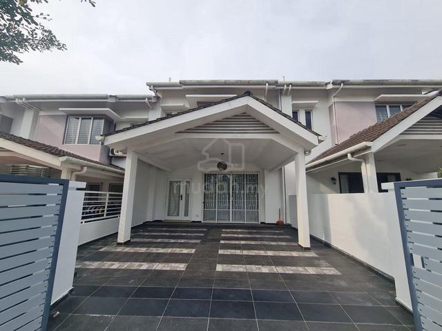 Fully Renovated Partial Furnished Double Storey Terrace TTDI Grove 2 L 1