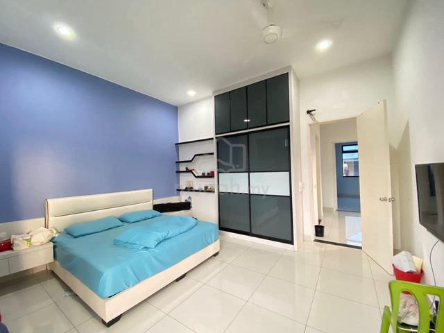 【Monthly RM1800 Get End Lot】24x80 + Extra Land 8Ft At Bandar Enstek 2