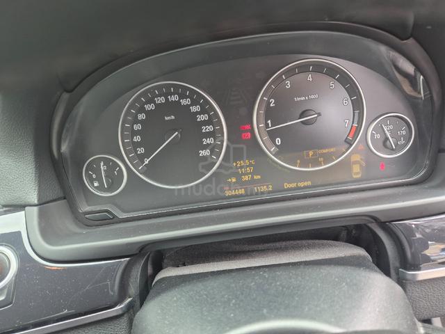 2011 Bmw 5 SERIES 2.5 23I (CKD) F10 (A) - 4