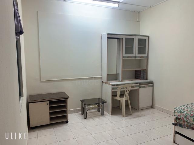 Convenient Room For Rent 1