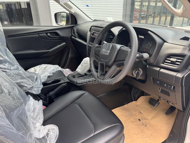 New Isuzu 2.2 Single Cab - AUTOMATIC !!!! - 4