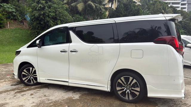 2021/2023 TOYOTA ALPHARD 2.5 SC Full Loan 9 Tahun - 4
