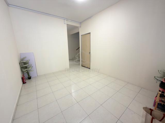 Renovated 2 storey terrace Taman Sri Mewah Indah Batu maung 1
