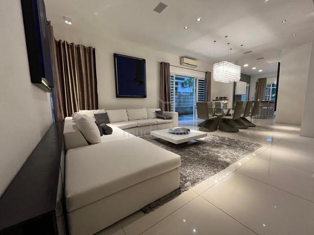3 storey Semi detached Nineten at tanjung Bungah for Rent 1