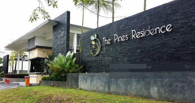 Master Bedroom (5 min by Motorbike, to Singapore Tuas). 1