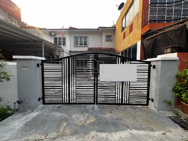 RUMAH CANTIK SIAP RENO Facing Open 2 Storey Jln Kesumba Bkt Beruntung 1