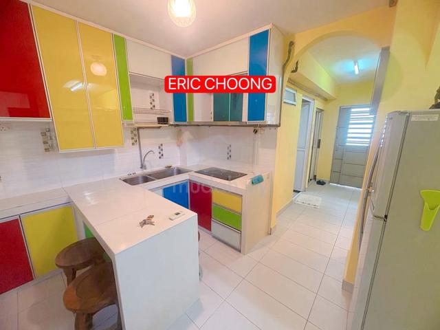 SINGEL STOREY TERRACE TAMAN EVERGREEN FETTES PARK Landed SALE RENO 1