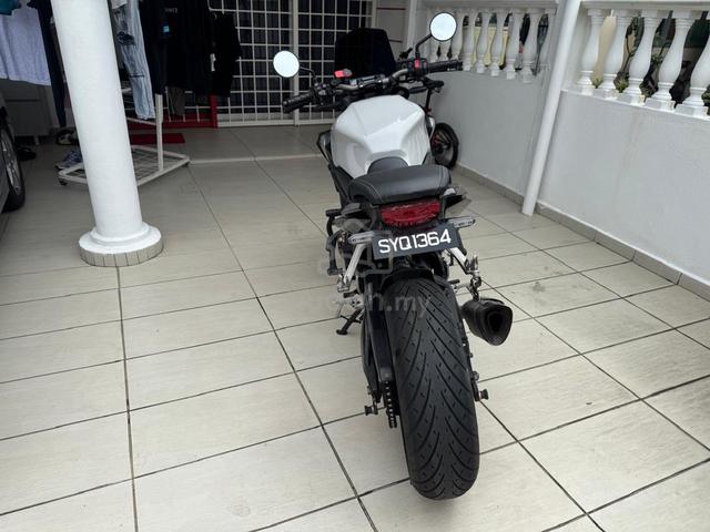 Honda CB 650 R 2022 - photo 4 of 10