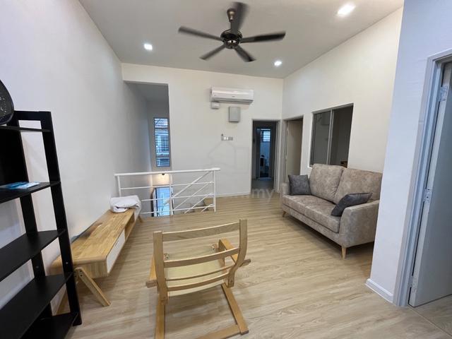 [ Townhouses ] Jalan TTP 3 Taman Tasik Puchong 1