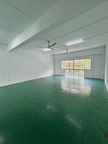 Puchong Jaya shop lot, 2nd Floor(clean and safe) 1