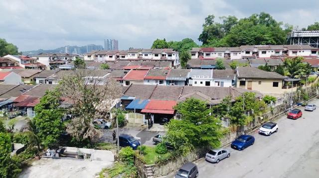 FACING OPEN 1 Storey Terrace Taman Cheras Awana Batu 9 50k Below Value 2