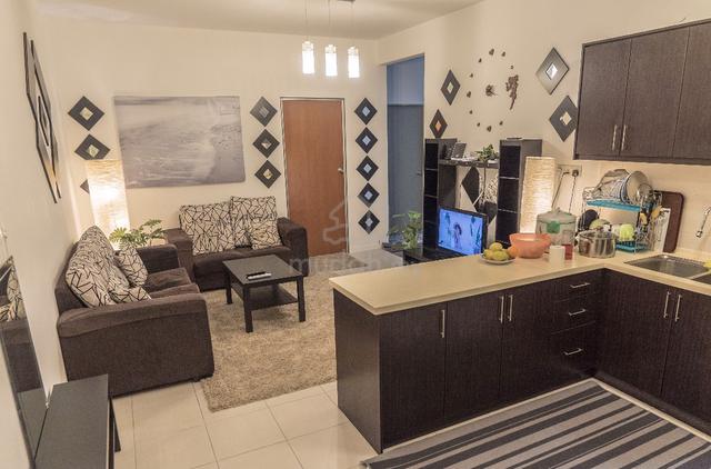 F/F Master Room @ Suria Jelatek Residence near LRT Jelatek 1
