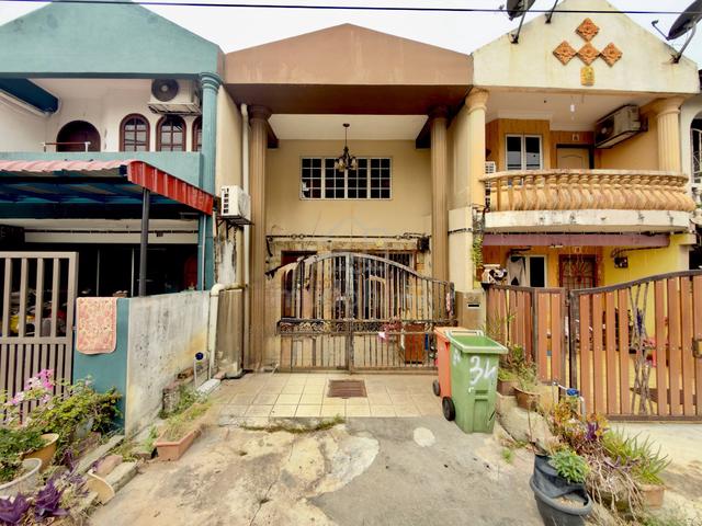 FACING OPEN, 4R2B Double Storey Kampung Lindungan PJS 6, Bandar Sunway 1